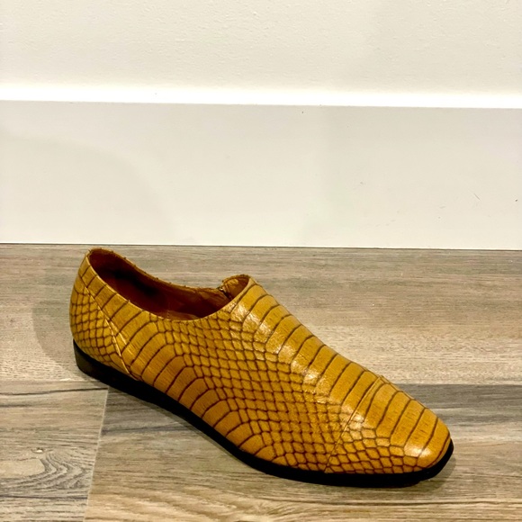 H&M Premium Leather Driver Loafer - Picture 3 of 3